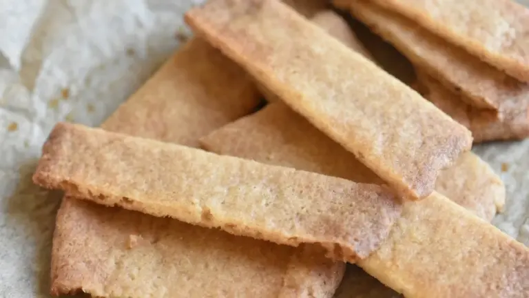 Karamelkager derhjemme: den bedste opskrift på bløde, gyldne snitsmåkager