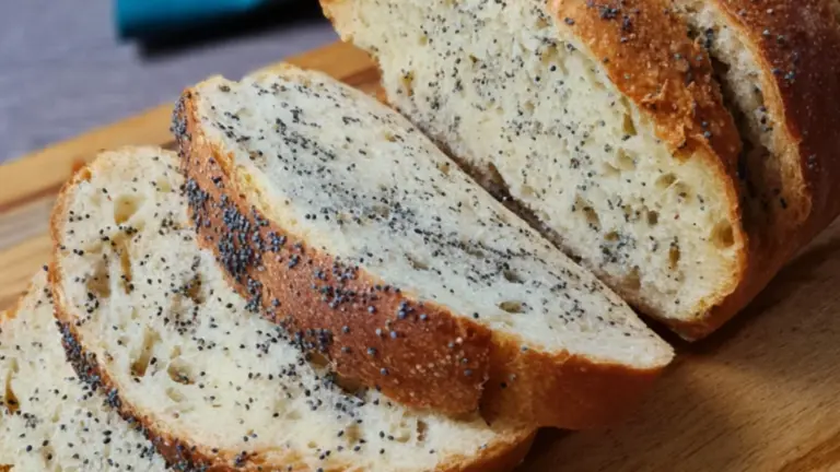 Koldhævet skagensbrød med sprød skorpe og perfekt krumme