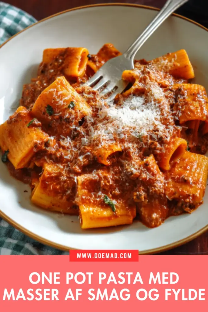 Nem one pot pasta med fyldig sauce: sådan laver jeg den