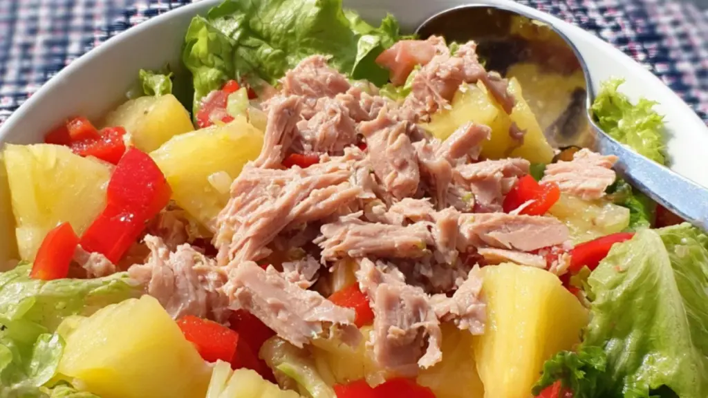 Tunsalat med ananas: en nem og cremet opskrift der virker hver gang