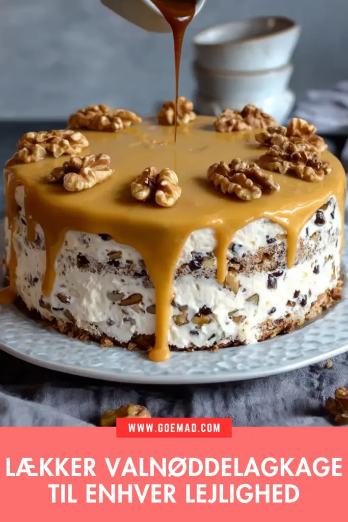 Klassisk valnøddelagkage med kandiserede valnødder og chokoladeflødeskum