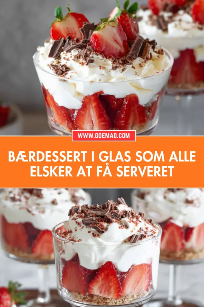 Bærdessert i glas med cheesecakecreme og havregrynsknas