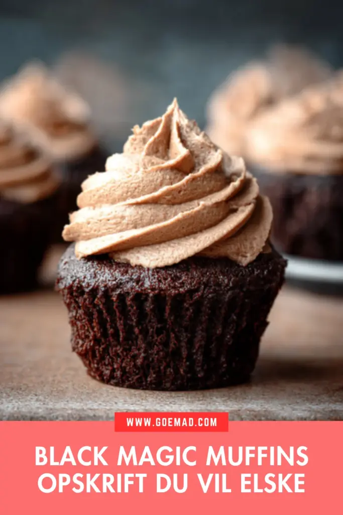 Black magic muffins: den bedste opskrift med chokolademousse