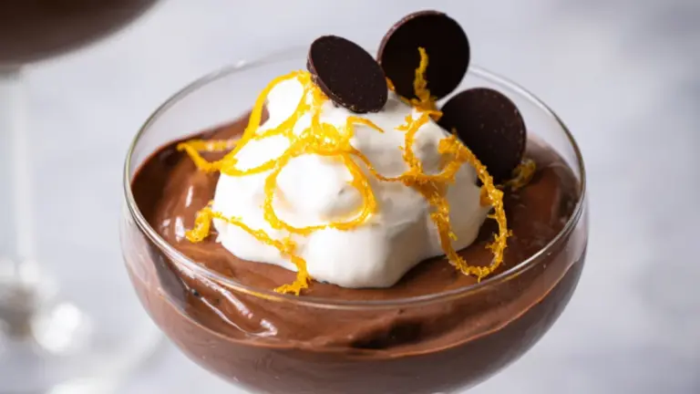 Chokolademousse med chiafrø: en cremet og nem opskrift uden fløde