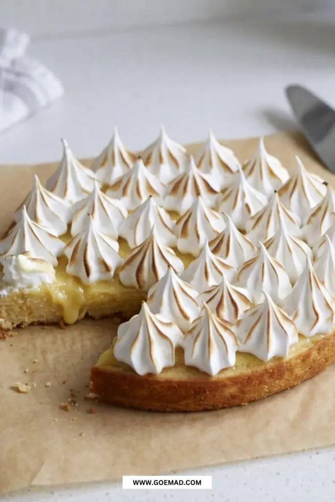 Citronkage med lemon curd: den bedste opskrift til en saftig og cremet kage