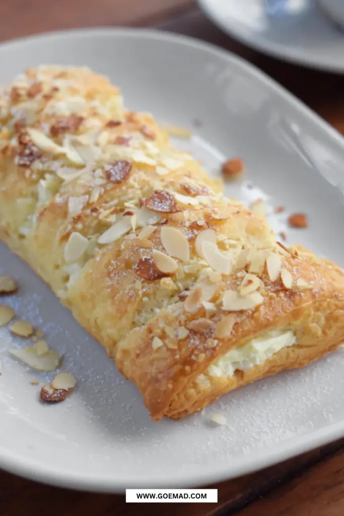 Saftige kringler med creme: klassisk kringle opskrift med fyld til kaffen
