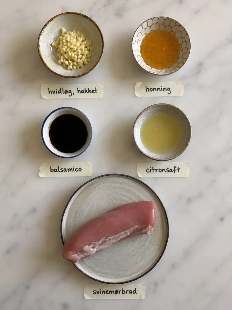 Svinemørbrad på pande med sprød stegeskorpe og honningmarinade