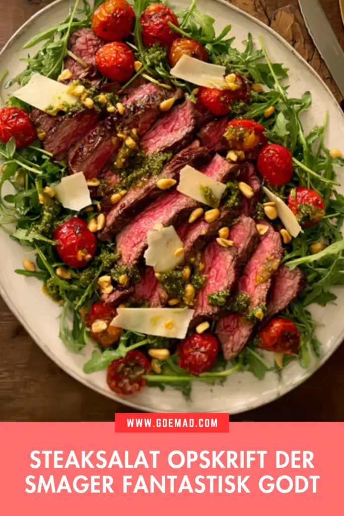 Saftig steaksalat med røstede tomater og parmesan: sådan laver jeg den