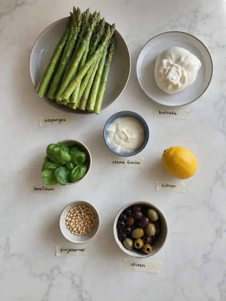 Bagte asparges med burrata og citron: en nem opskrift til sæsonen
