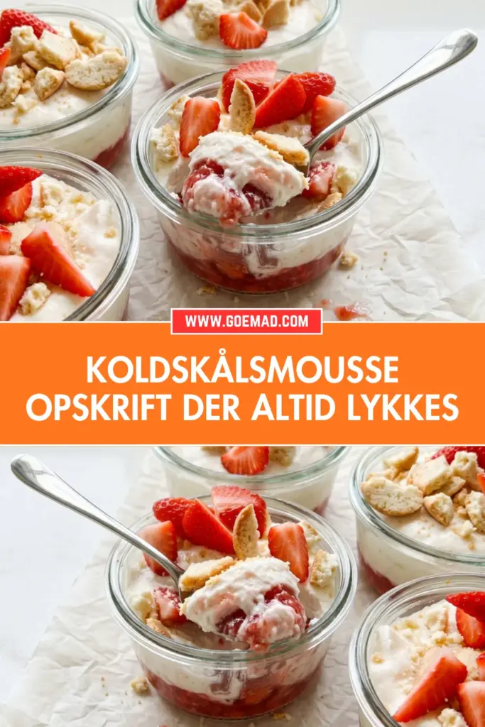 Nem koldskålsmousse med rabarberkompot og kammerjunkere